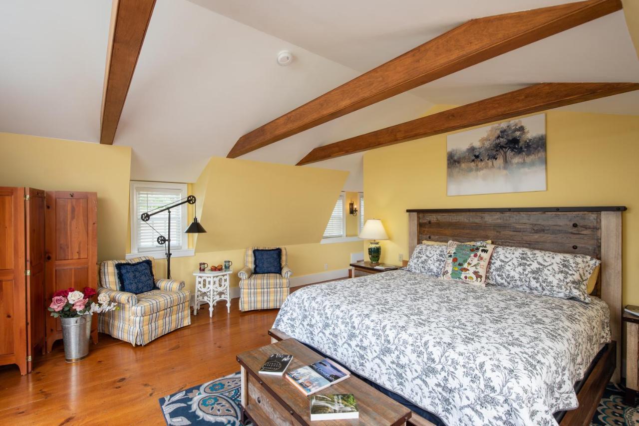 Vergennes Strong House Inn מראה חיצוני תמונה