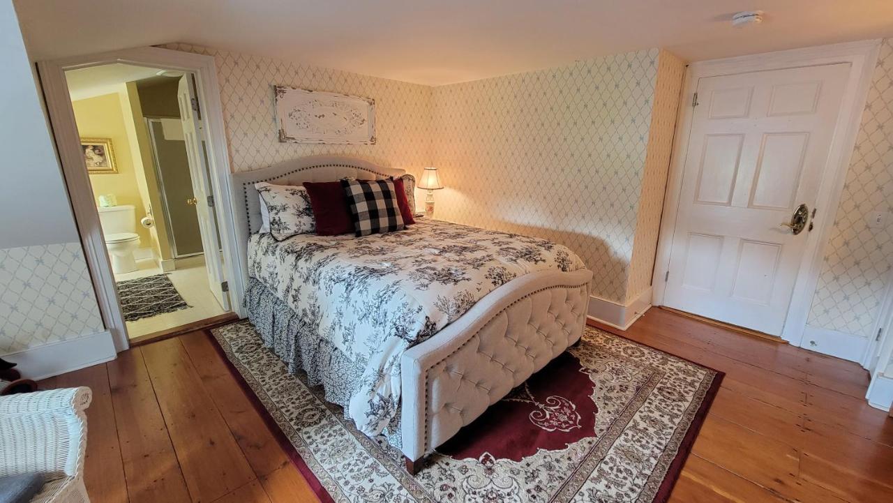 Vergennes Strong House Inn מראה חיצוני תמונה