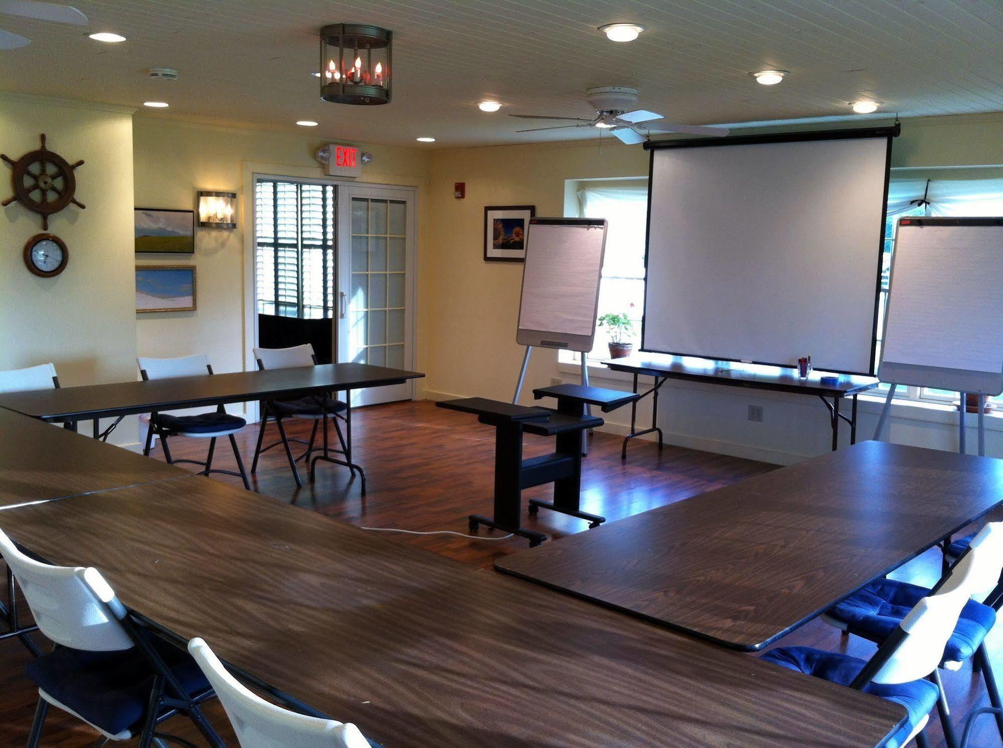 Vergennes Strong House Inn מראה חיצוני תמונה